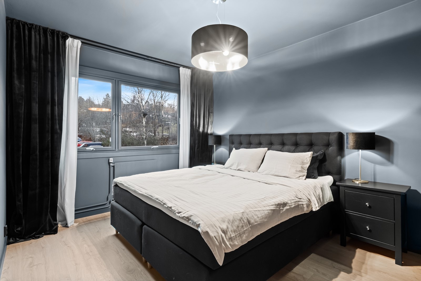 Leiligheten har tre gode soverom. Galleribilde