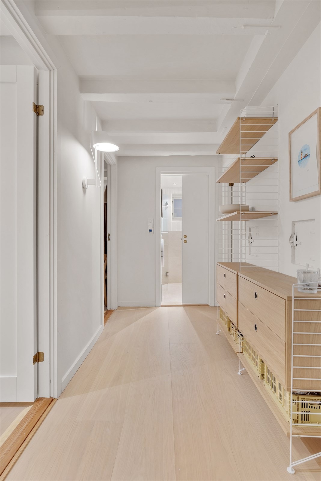 I boligens underetasje finner man bad, to soverom og et kontor. Galleribilde