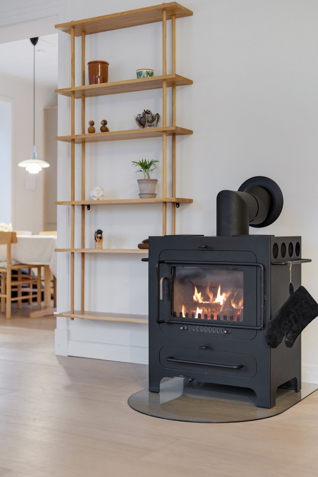 Detaljer | Peis. Galleribilde