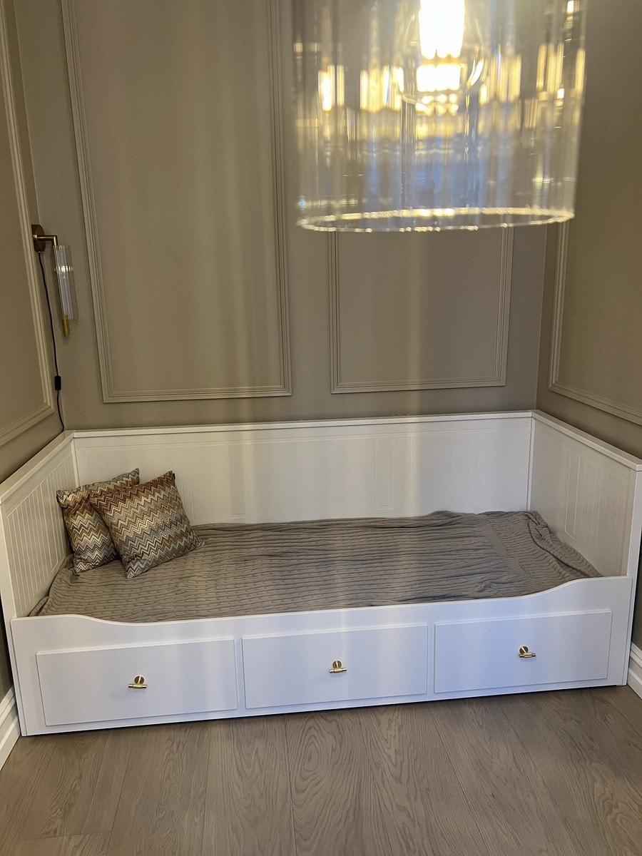 God takhøyde og pent renovert med lekre detaljer. Galleribilde