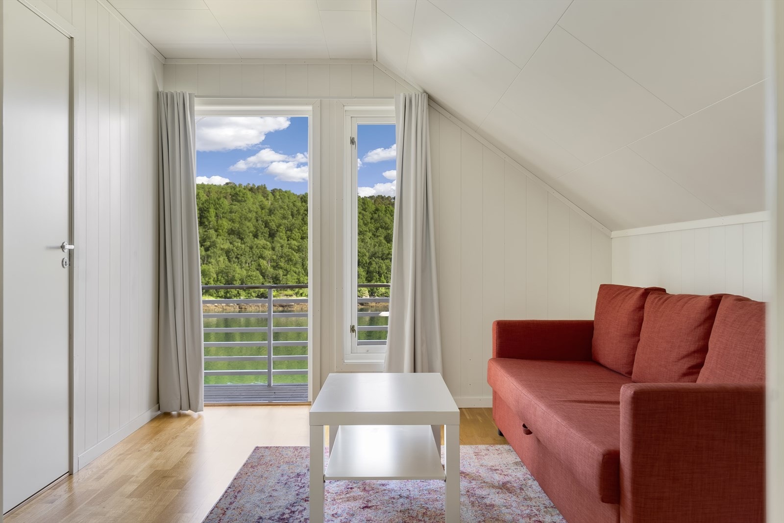 Loftsstue Galleribilde