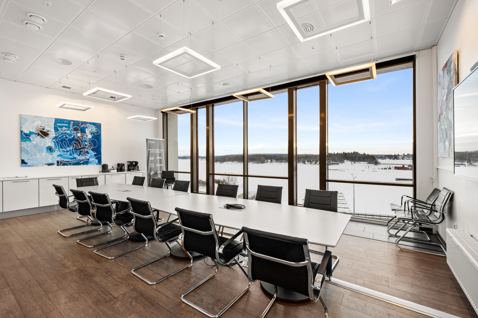 Felles møterom med flott utsikt. Galleribilde