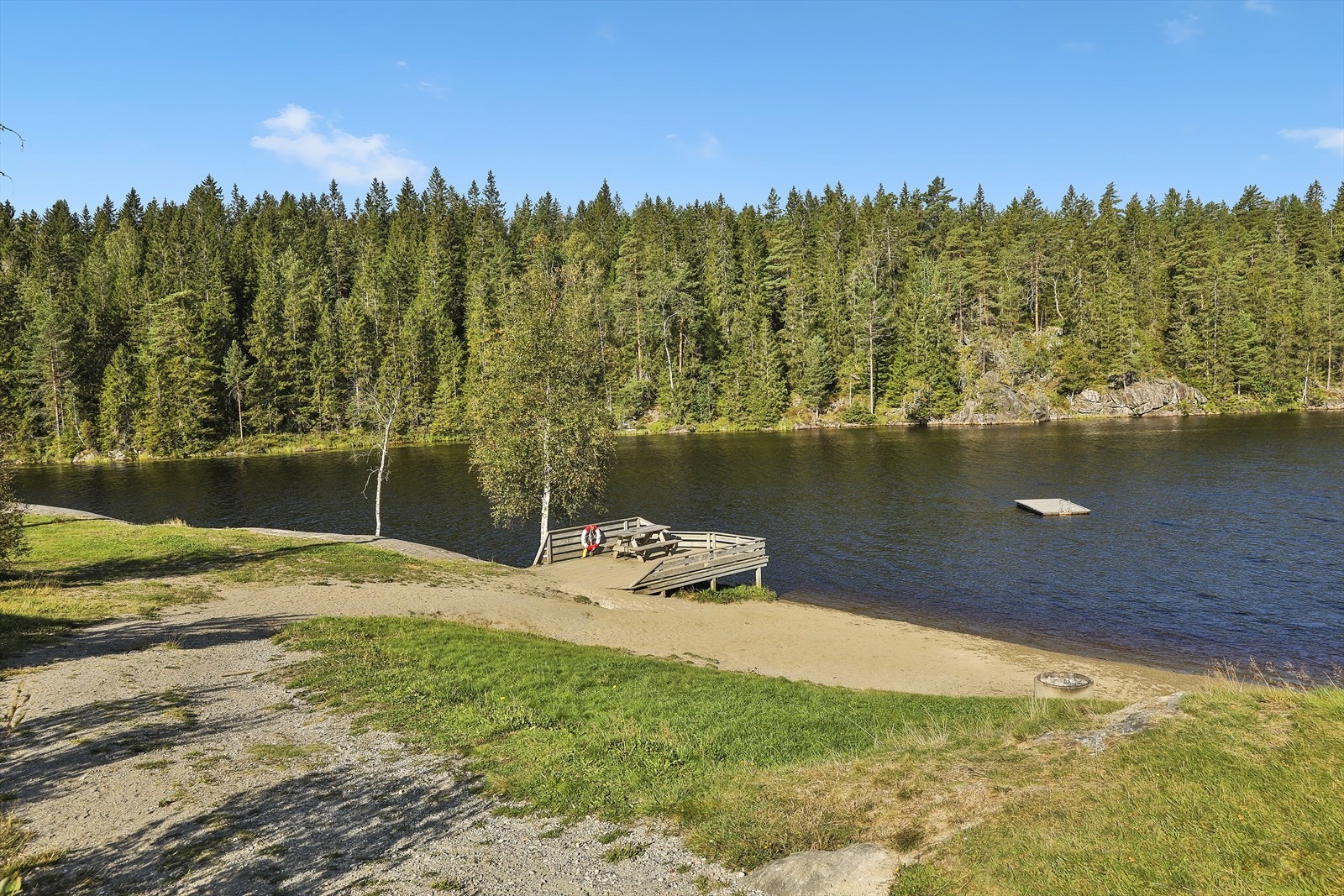 Bergsjø - flott badeplass Galleribilde