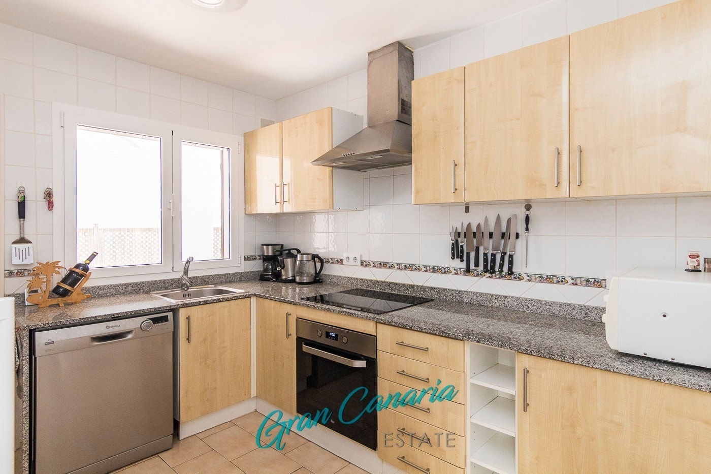 Lyst og moderne kjøkken Galleribilde