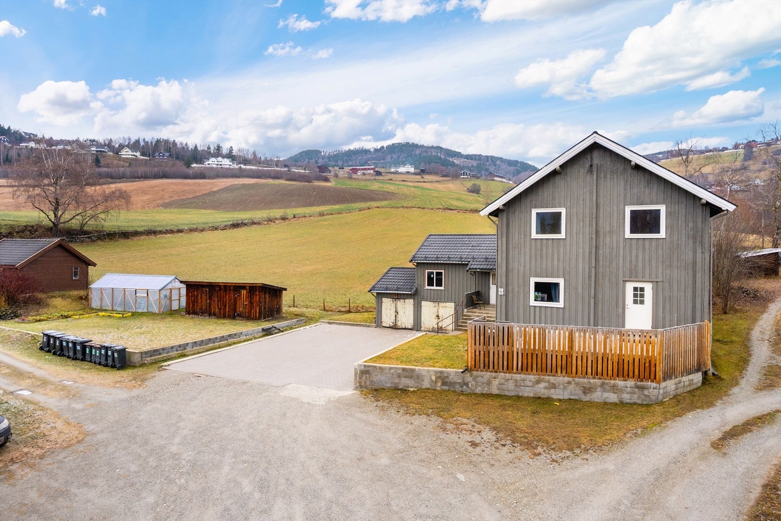 Det er enkel og tilnærmet flat adkomst. Galleribilde