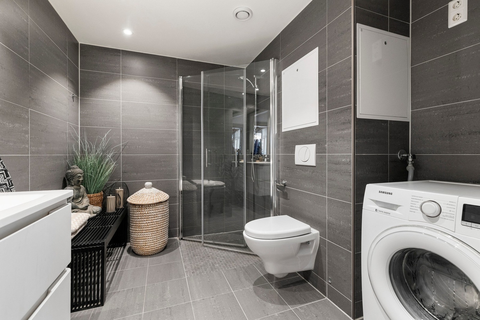 - Badet er et prefabrikkert modulbad produsert på fabrikk - Galleribilde