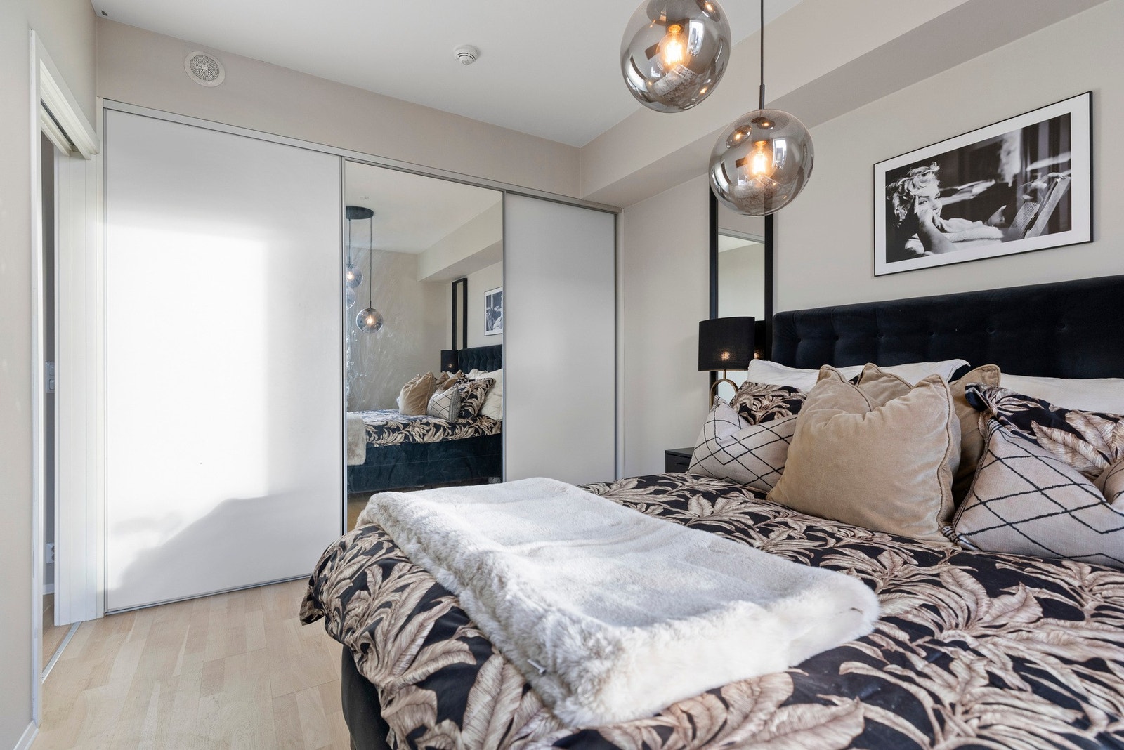 - Rikelig med oppbevaringsplass - Galleribilde