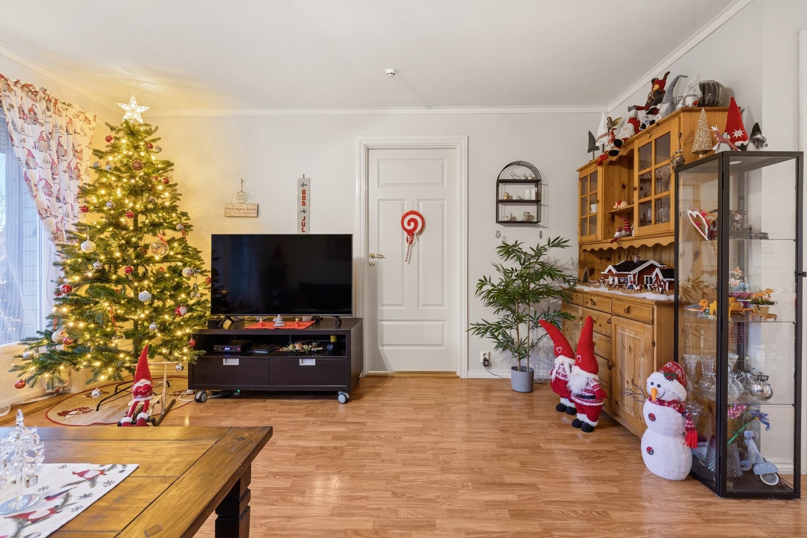 Leiligheten ble malt opp i 2022. Galleribilde