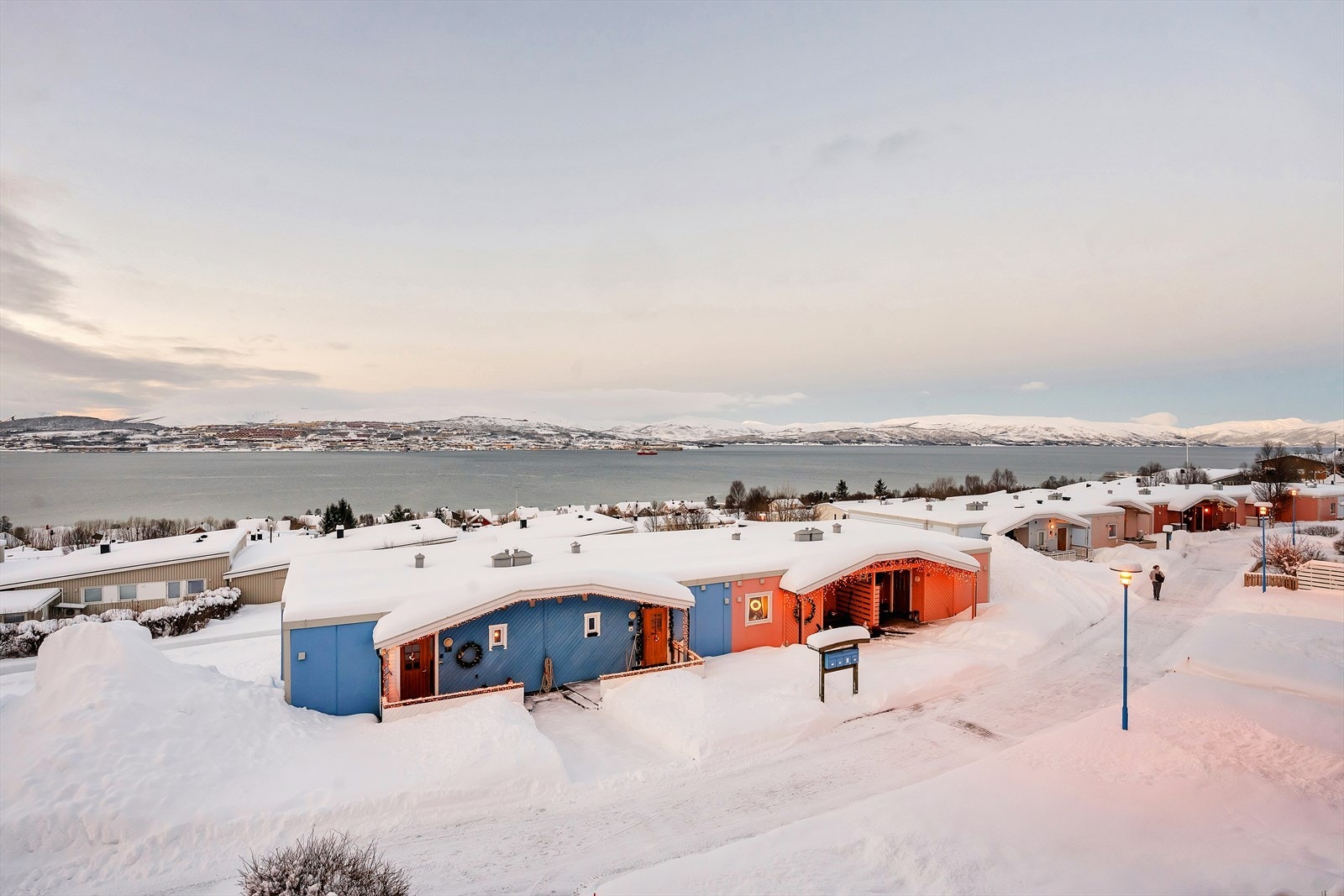 Utsikt mot nordvest. Galleribilde