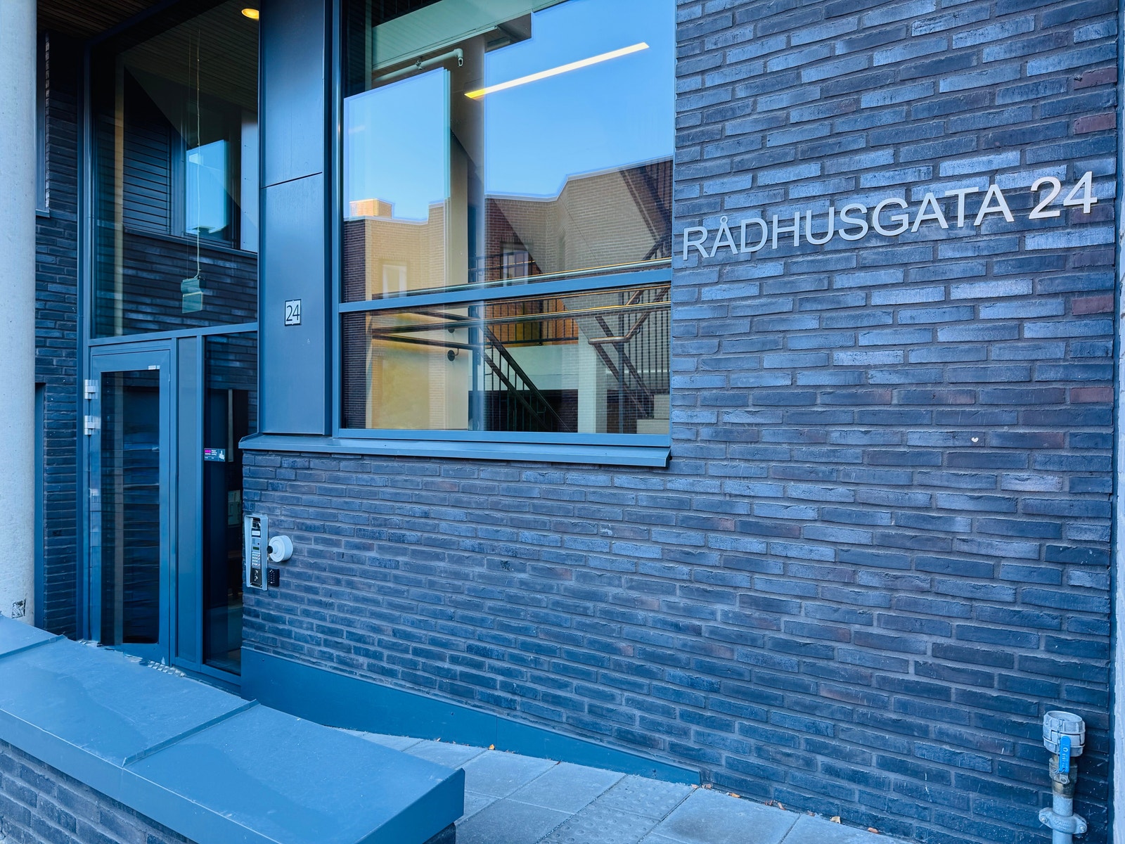 Hovedinngang Galleribilde