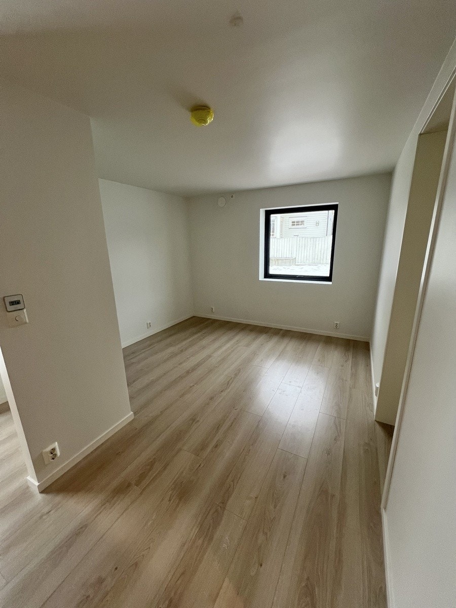 Plass til sofakrok og spiseplass Galleribilde