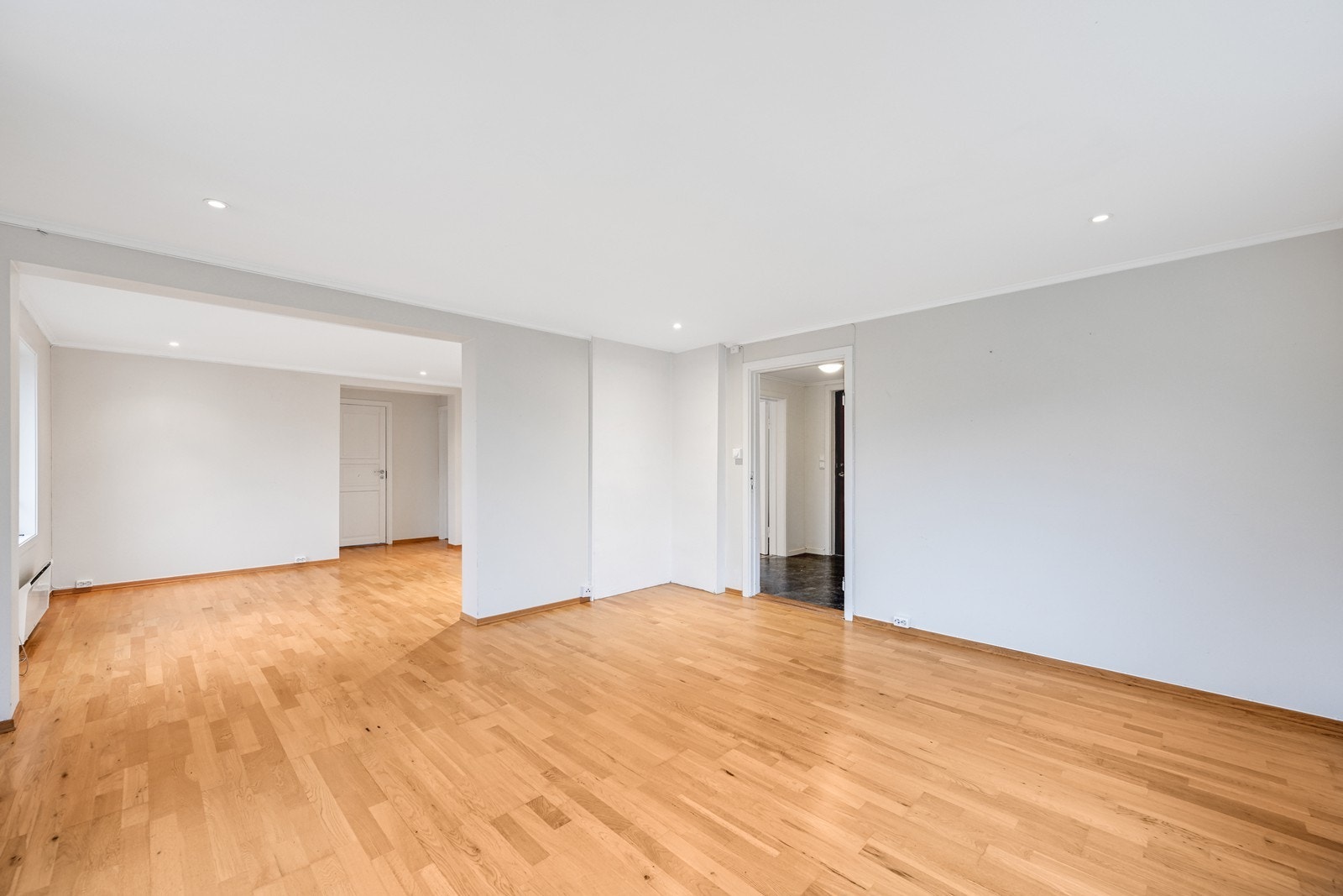 Stue leilighet i 1. etasje Galleribilde