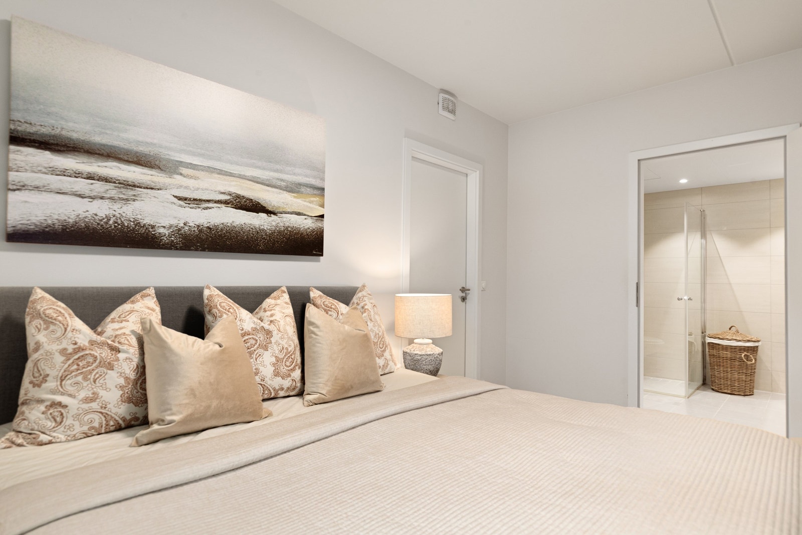 Eget bad på hovedsoverommet Galleribilde