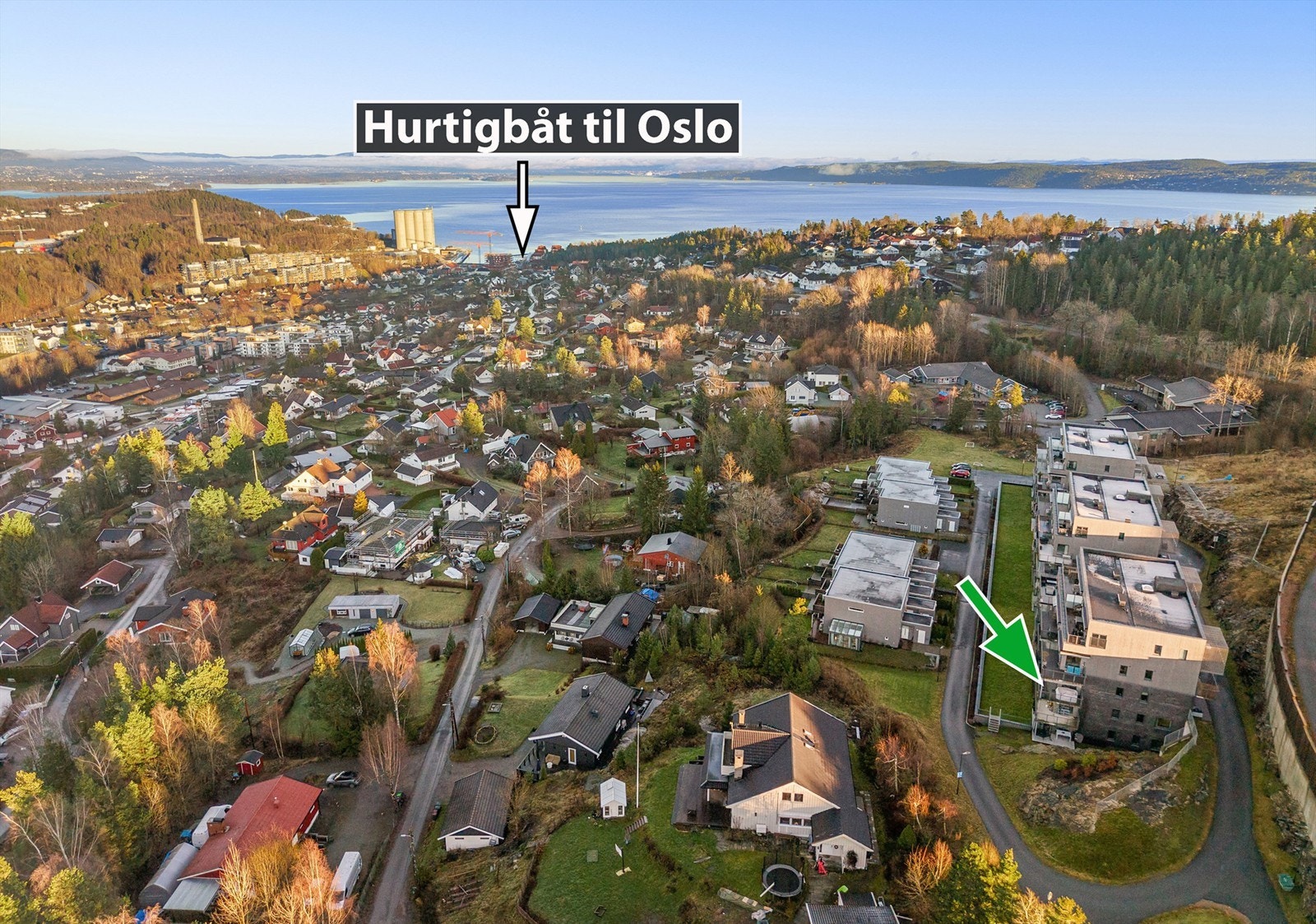 Kort vei til hurtigbåt til Aker Brygge Galleribilde