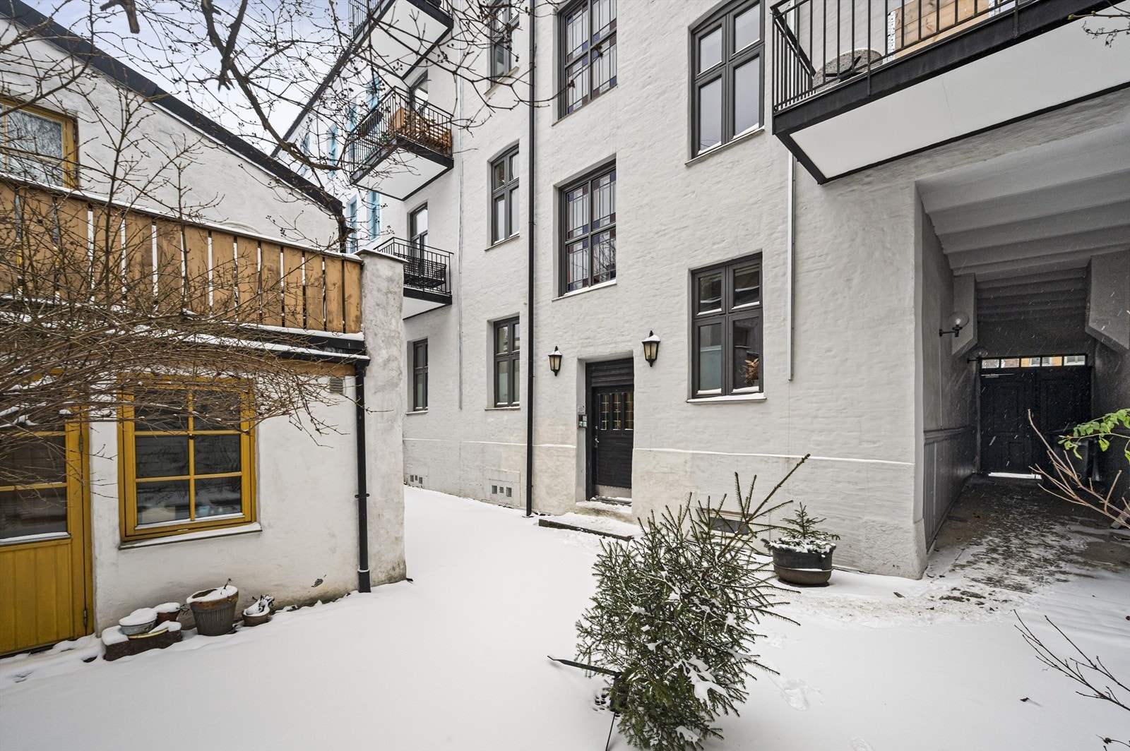 Sameiet er velholdt og består kun av 8 seksjoner. Galleribilde