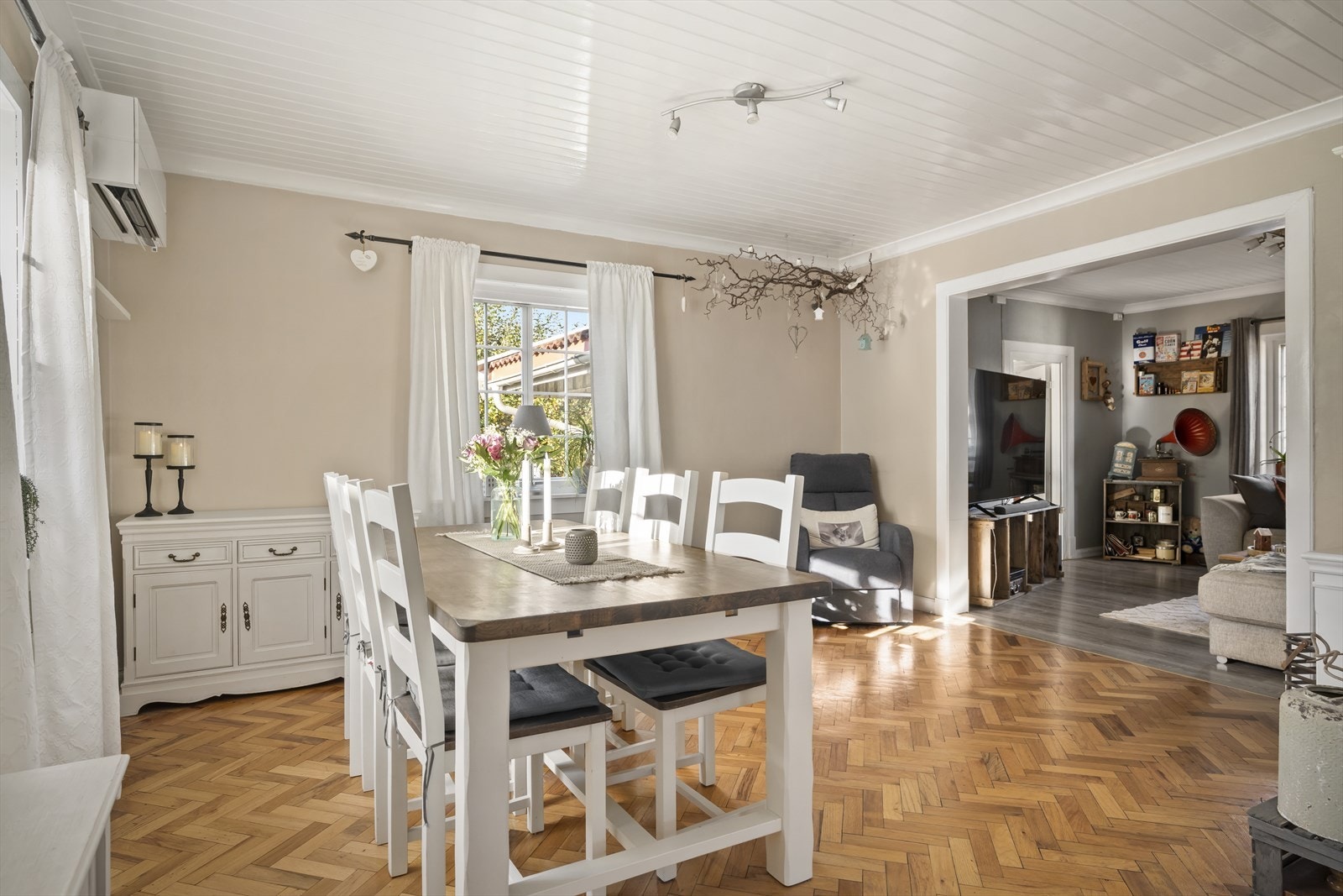 Spisestue Galleribilde