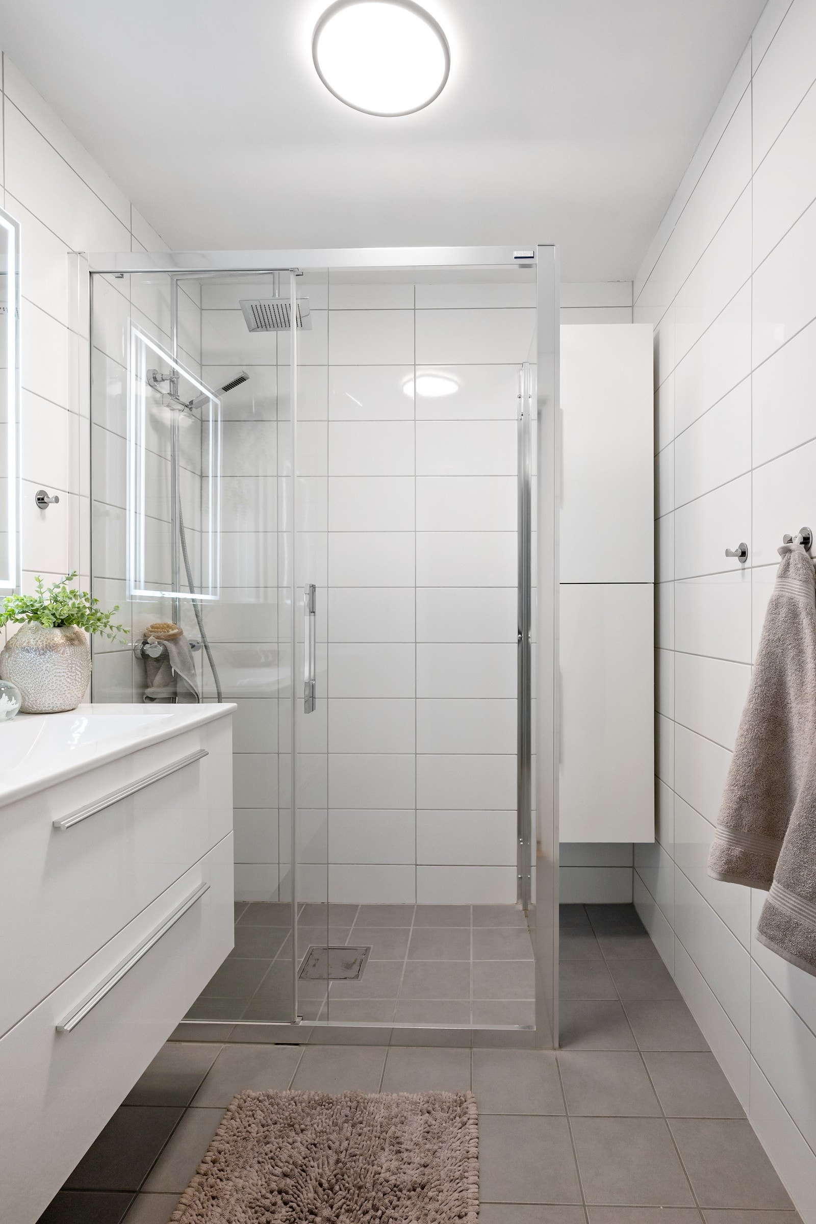 Flisalgt bad med varmekabler fra 2018. Galleribilde