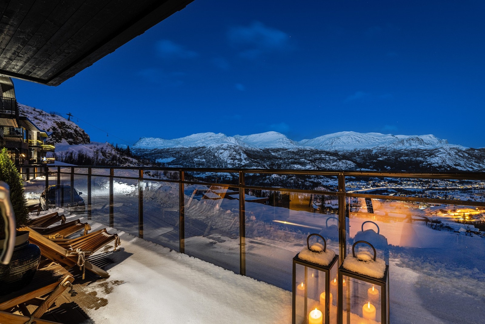 På Skarsnuten 905 er det bare og nyte den gode fjellfølelsen og den magiske utsikten. Galleribilde