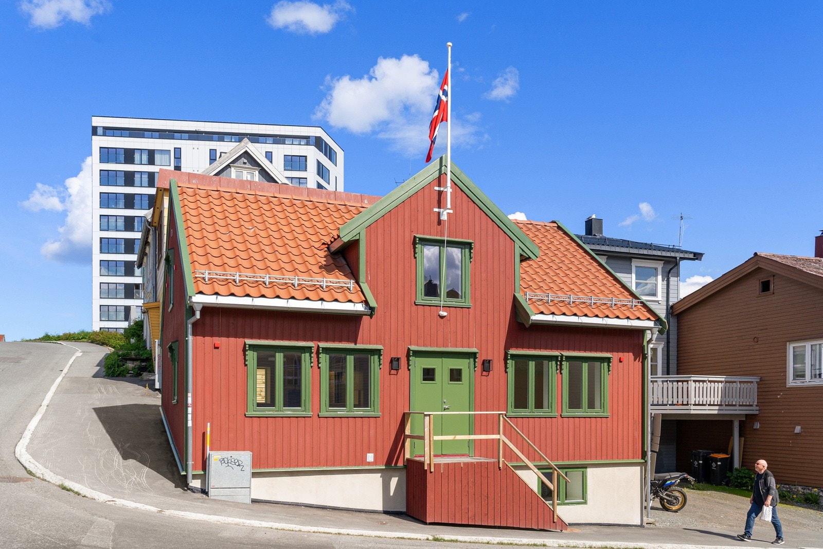 Koselig enebolig i sentrum. Galleribilde