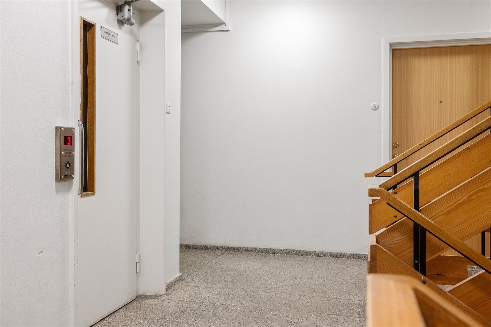 Det er heis i bygget. Galleribilde