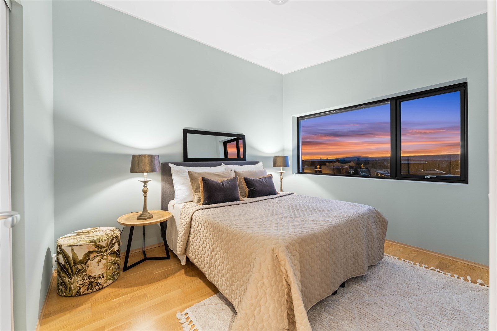 Hovedsoverom med nydelig utsikt. Galleribilde