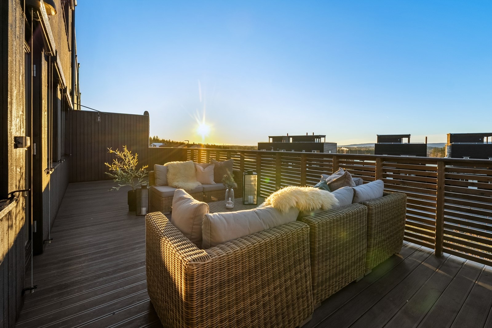 Terrassen er sydvendt. Galleribilde