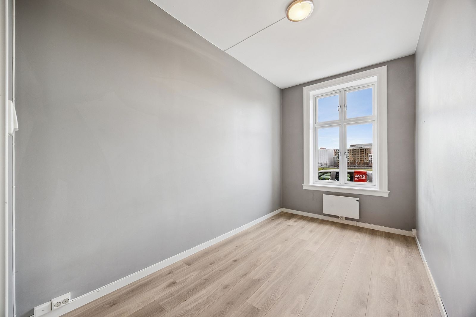 Soverom 2 har også plass til seng og medfølgende møblement. Galleribilde