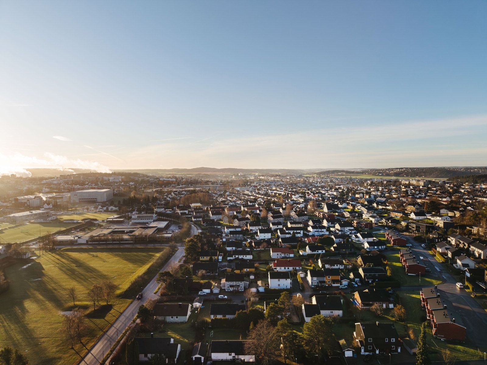 Dronefoto over området Galleribilde