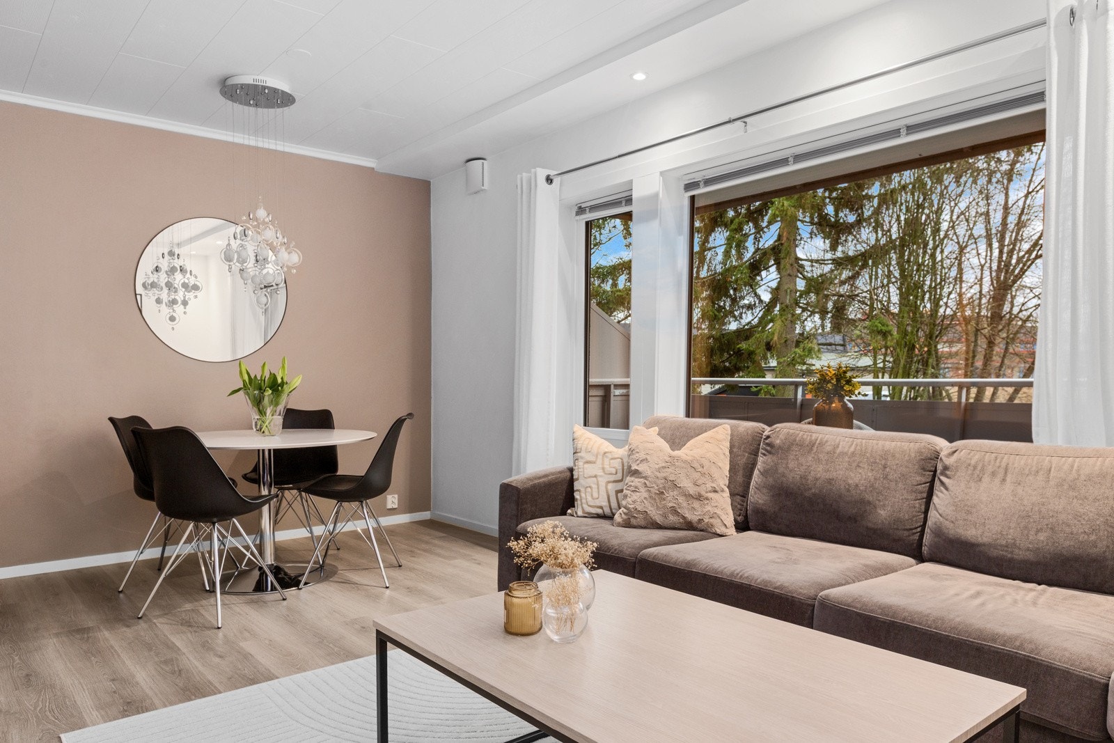 Delikat stue Galleribilde