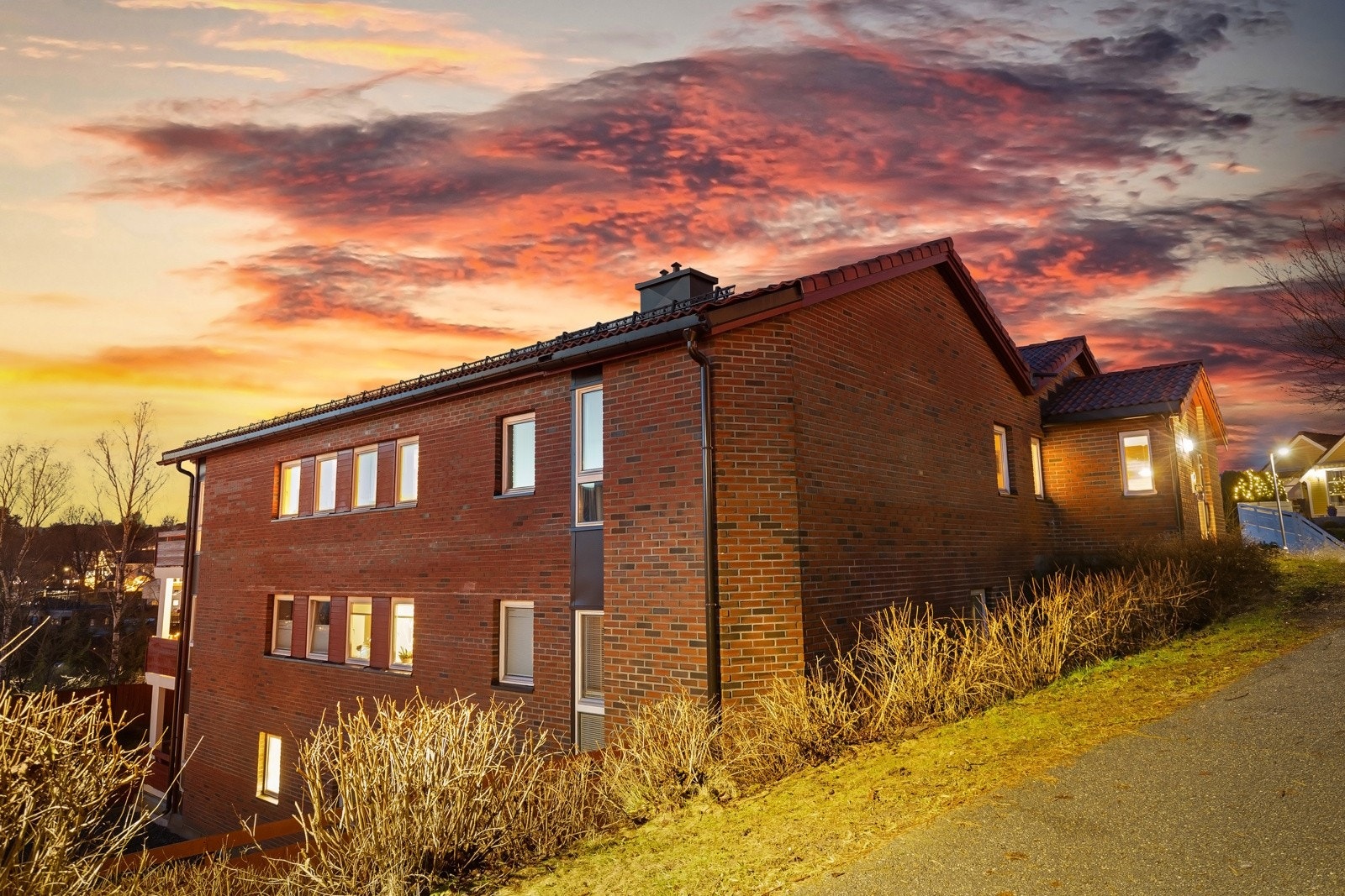 Hyggelig nabolag i et veldrevet sameie - Velkommen til visning! Galleribilde