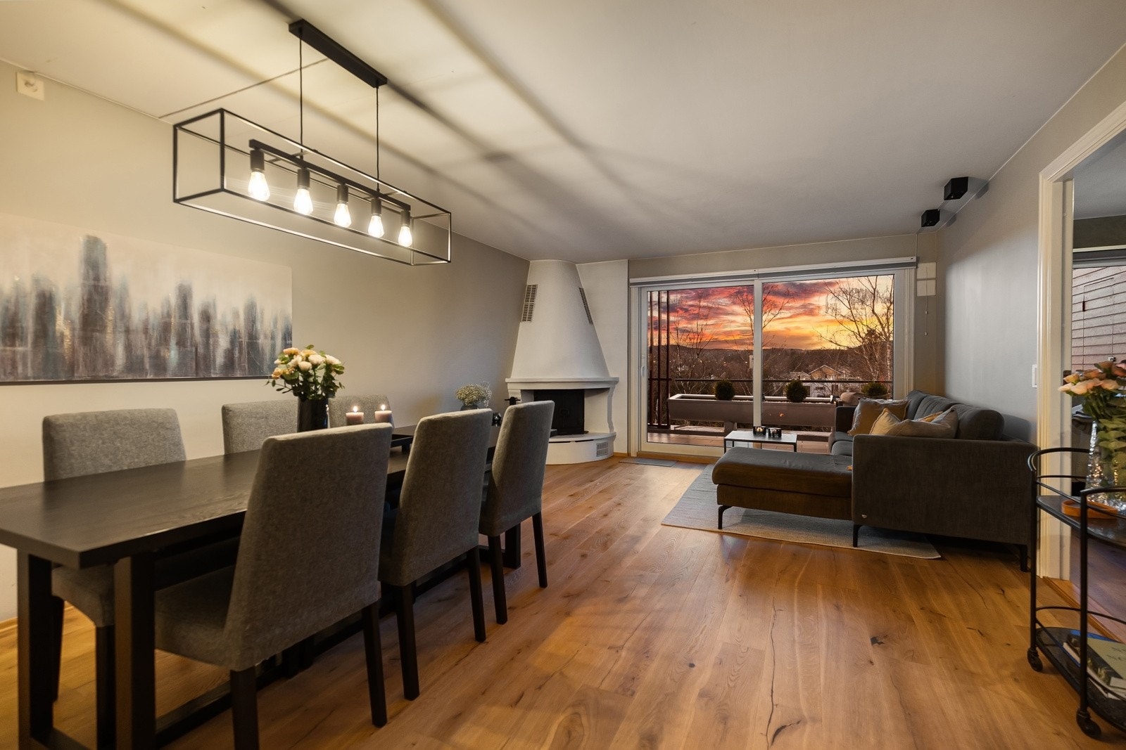 Planløsningen inneholder: Entré, stue, kjøkken, soverom, garderobe og bad Galleribilde