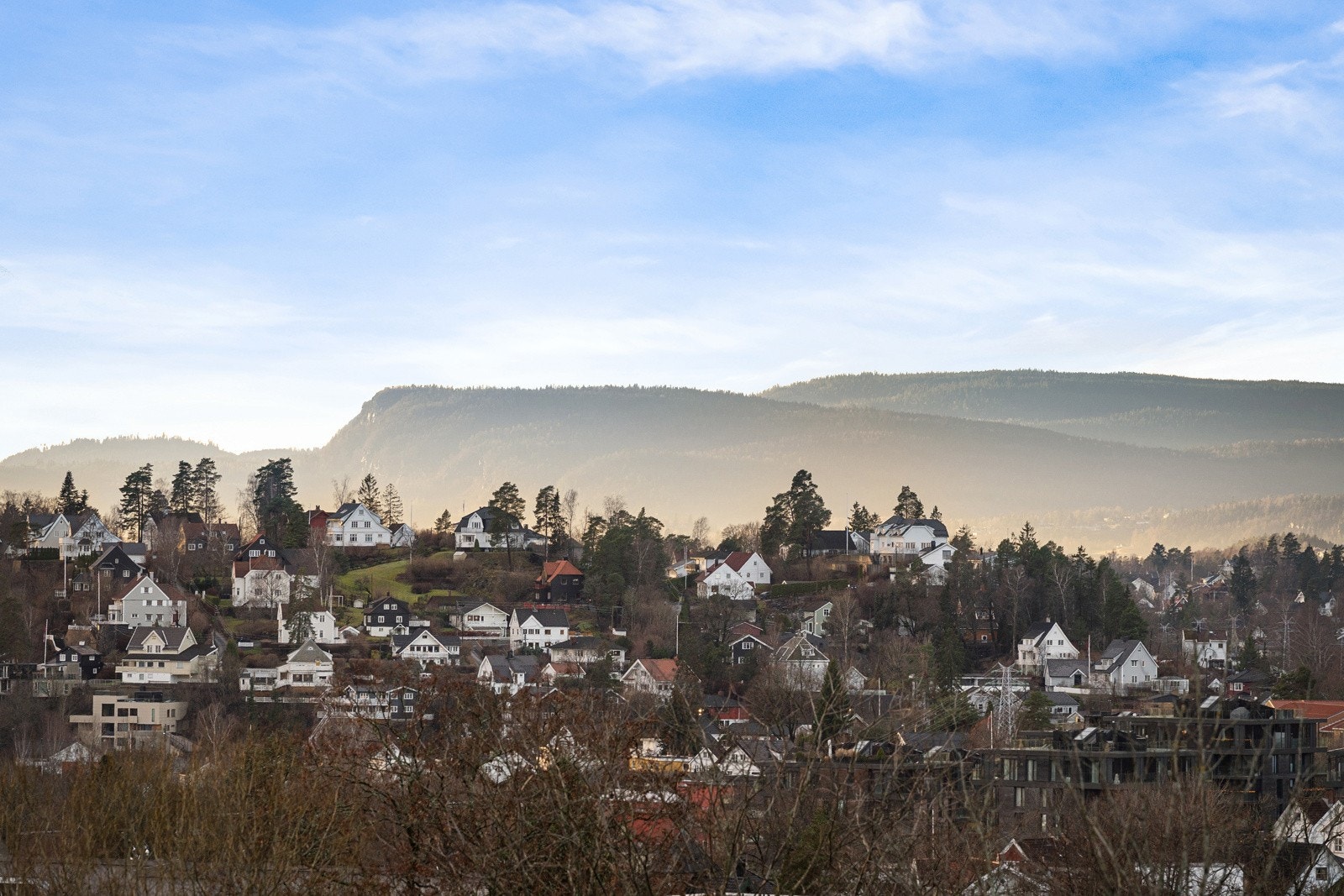 Leilighetene ligger fint til i et rolig boligstrøk med lite innsyn Galleribilde