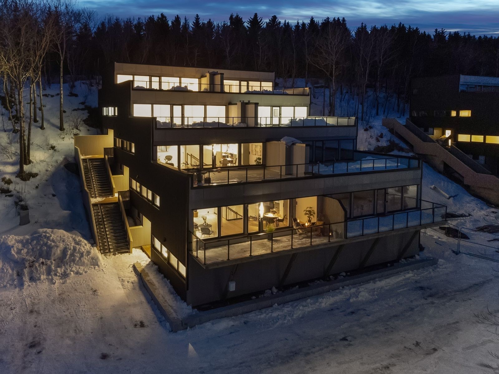 Kveldsfoto Galleribilde