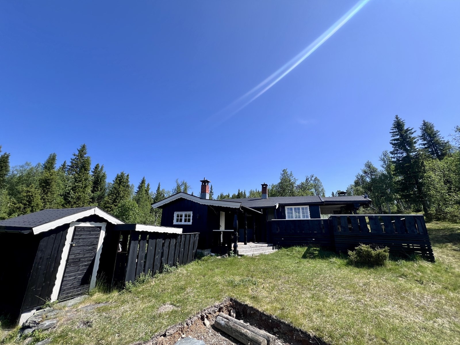 Sommerbilde tatt av eiendomsmegler Juni 2025 Galleribilde