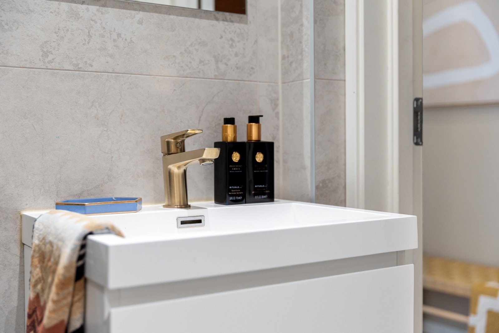 Sluk fra 2023 med synlig banemembran og klemring i hovedsluket. Dokumentasjon på utførelse ble fremvist og bilder av membranen Galleribilde