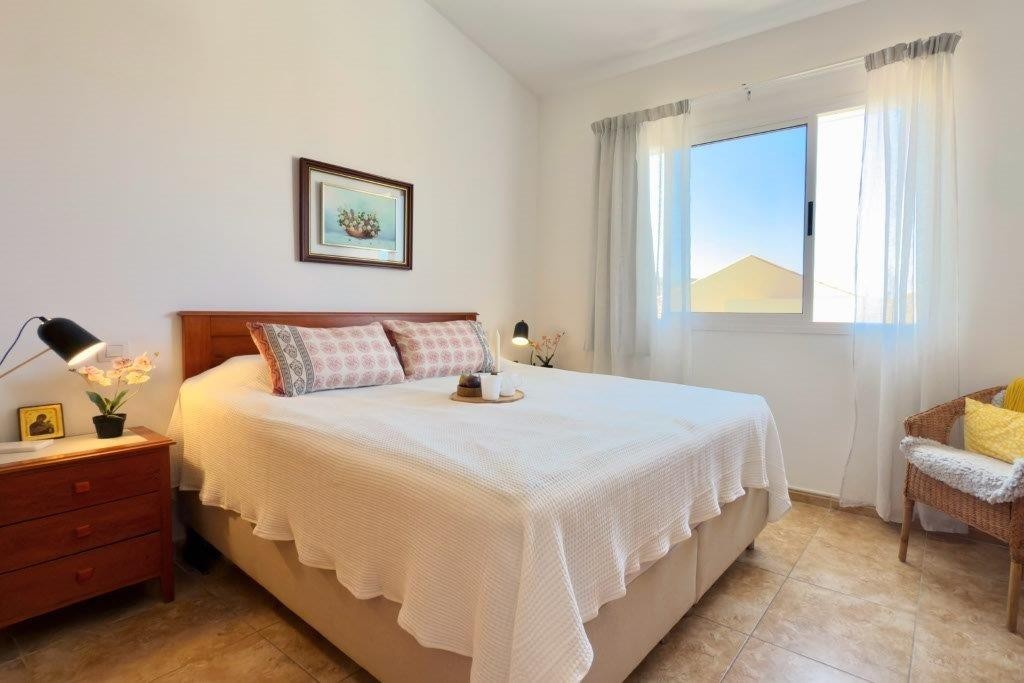 Soverom 1 med utsikt mot havet Galleribilde