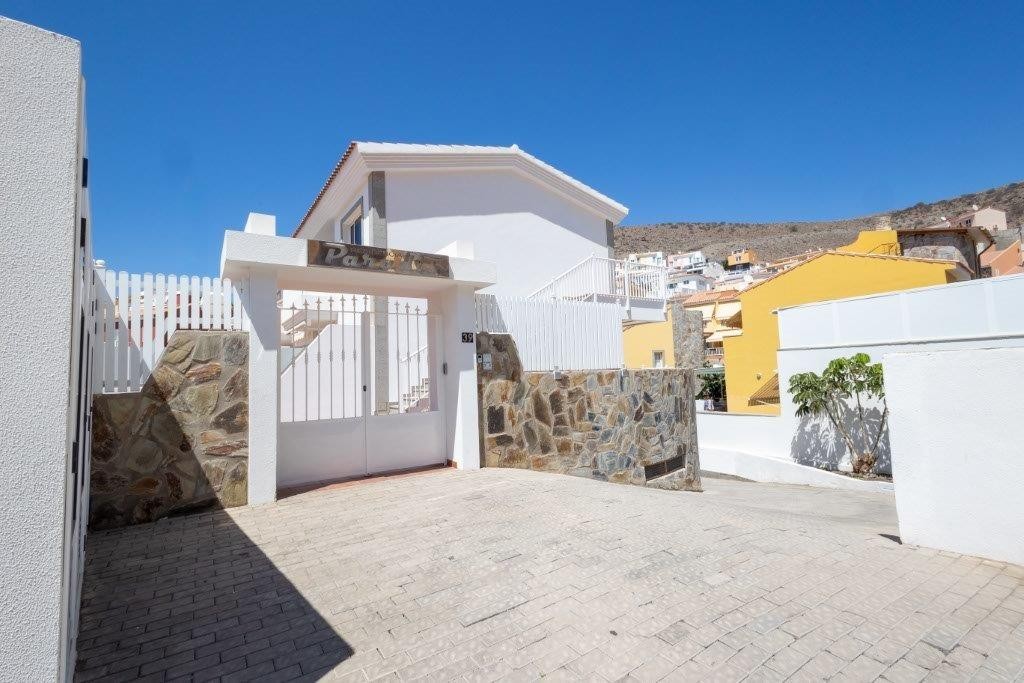 Inngangsparti til anlegget Galleribilde