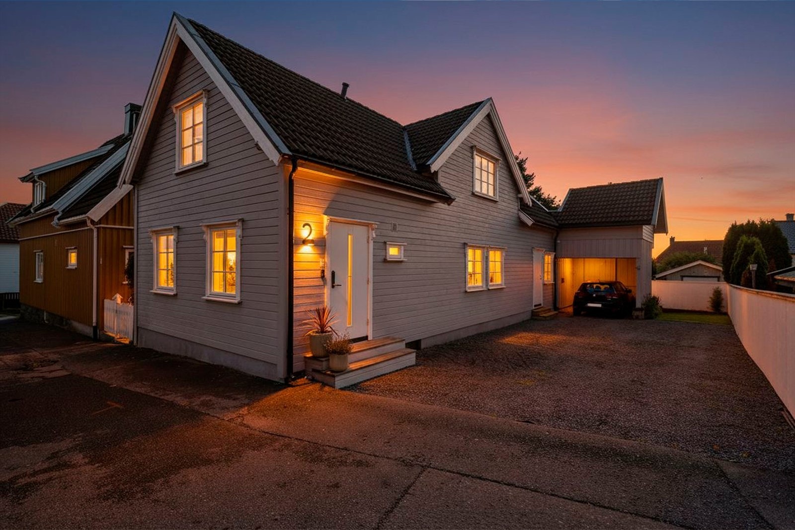 Kveldsstemning fra eiendommen. Galleribilde