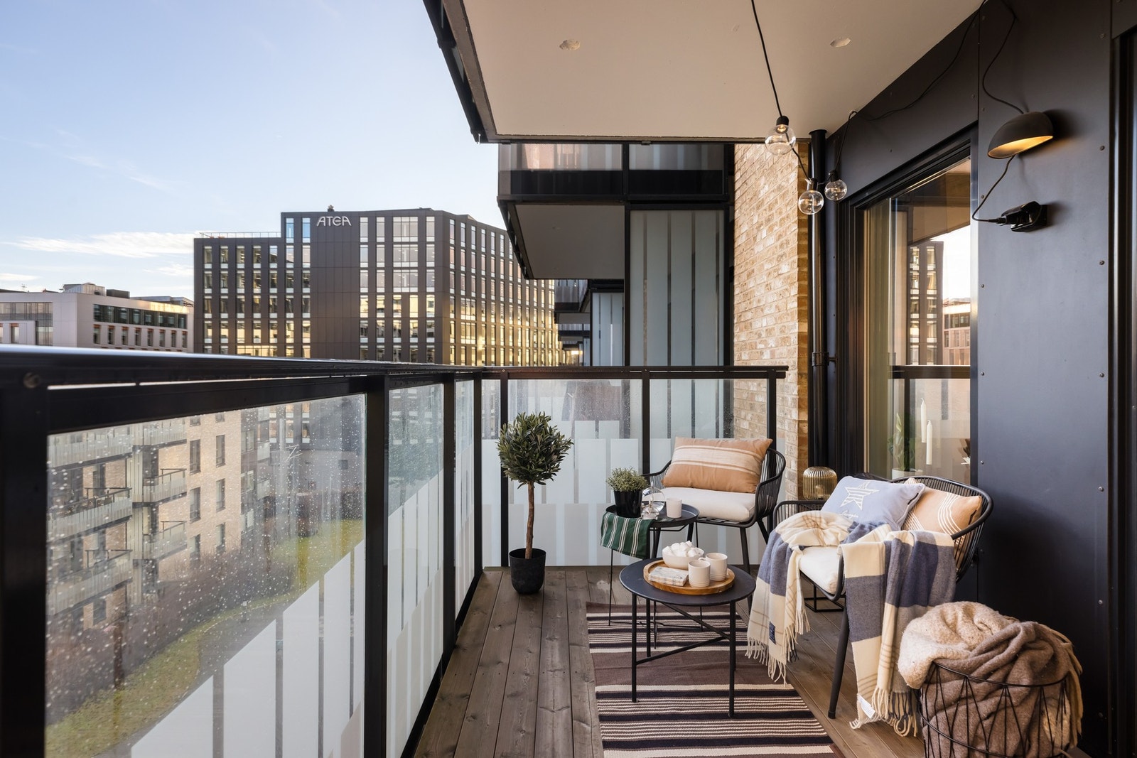 Østvendt balkong på ca. 9 kvm. Galleribilde