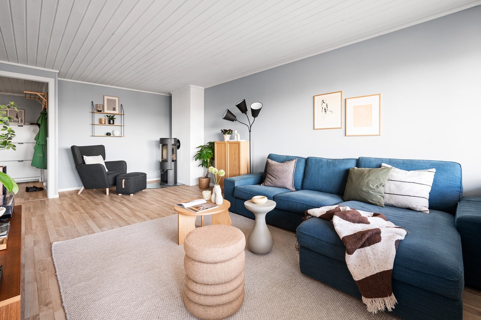 Stuen har gode møbleringsmuligheter for å skape den stuen du selv ønsker. Galleribilde