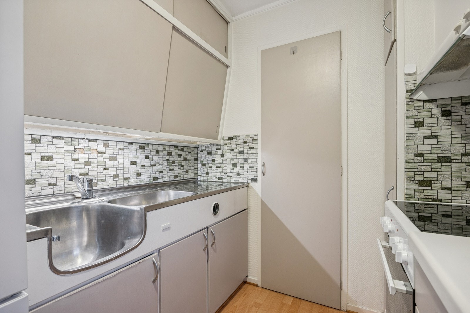 Leiligheten har en praktisk innvendig bod på ca. 2 kvm med direkte tilknytning til kjøkkenet. Galleribilde