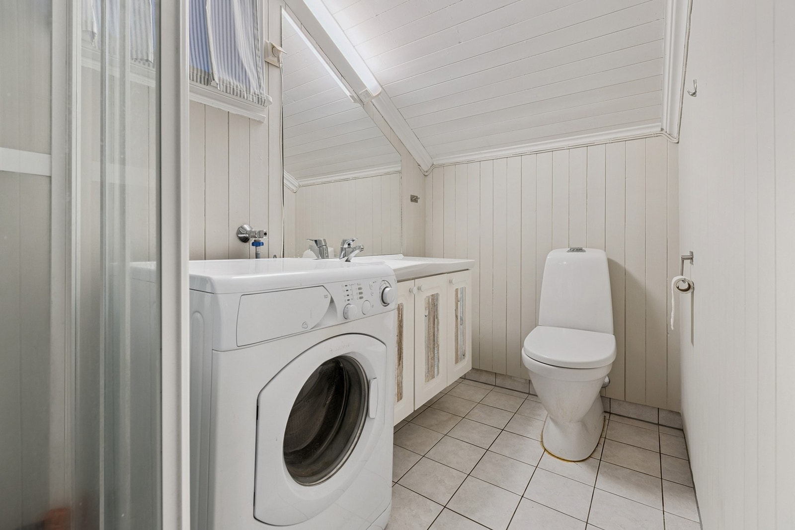 - Badet har ny utluftning fra 2024. Galleribilde