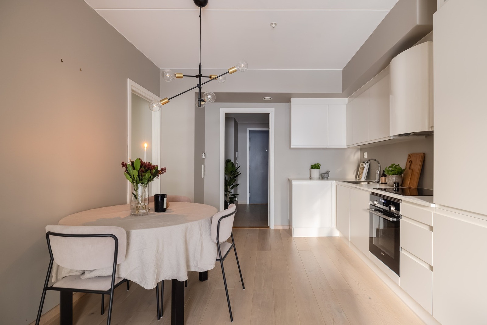 IN-ordning er etablert dersom man ønsker å betale inn andel fellesgjeld og redusere månedlige kostnader. Galleribilde