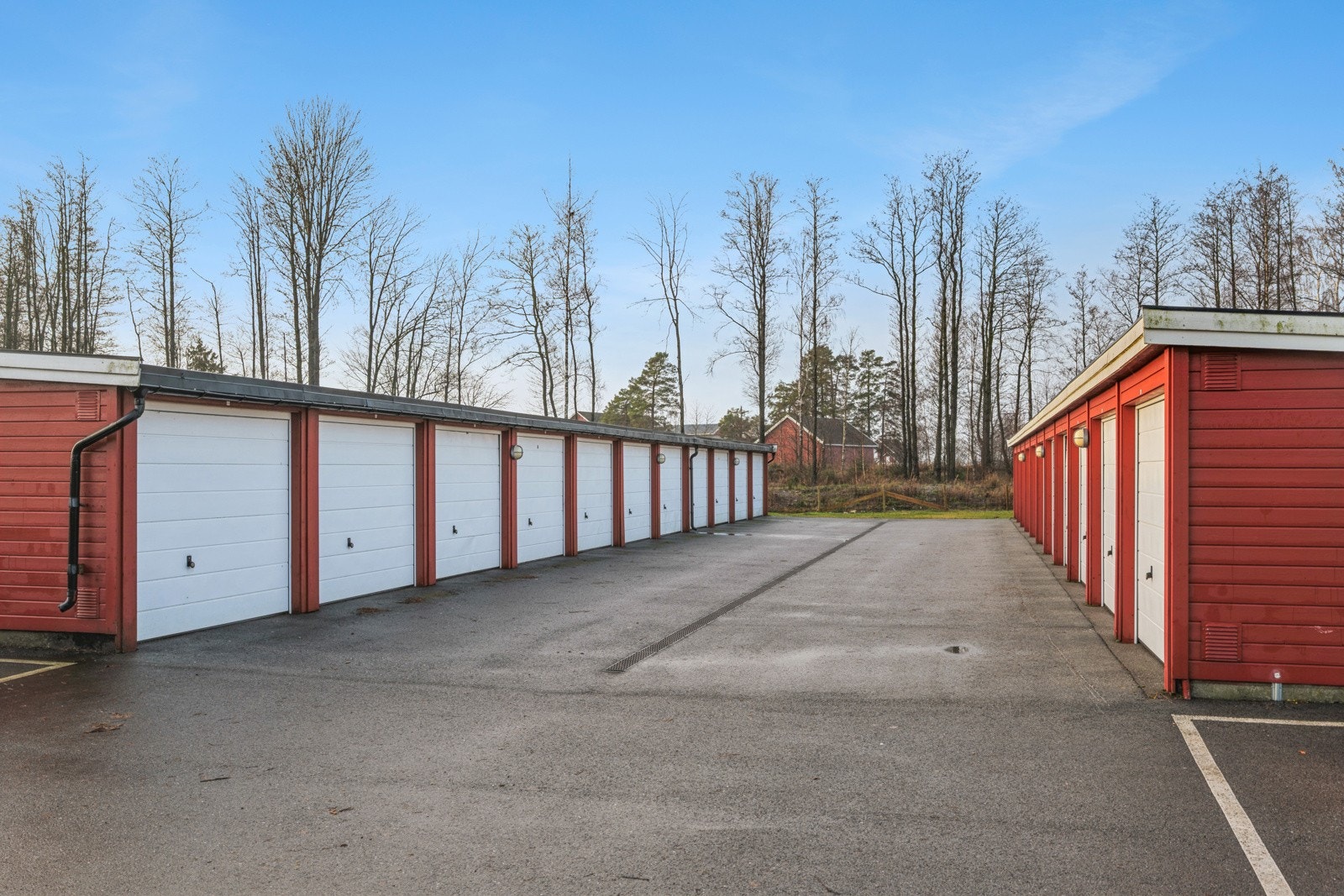 Garasjeplass Galleribilde