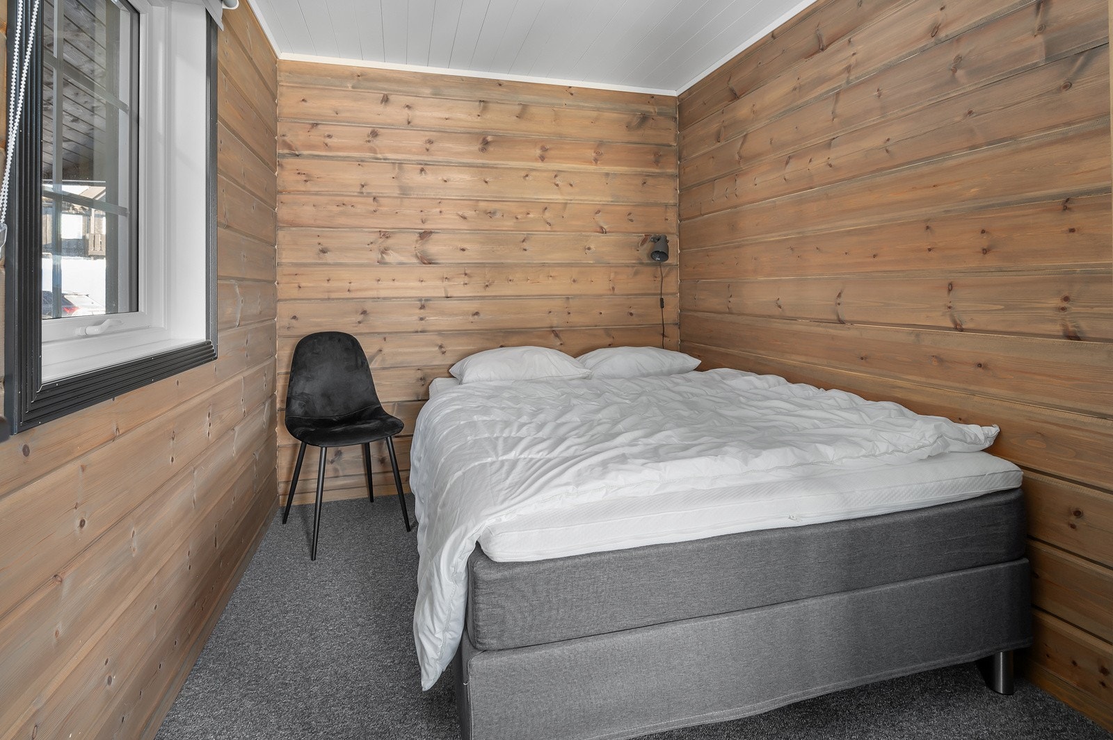 Soverom 1. etg. Galleribilde