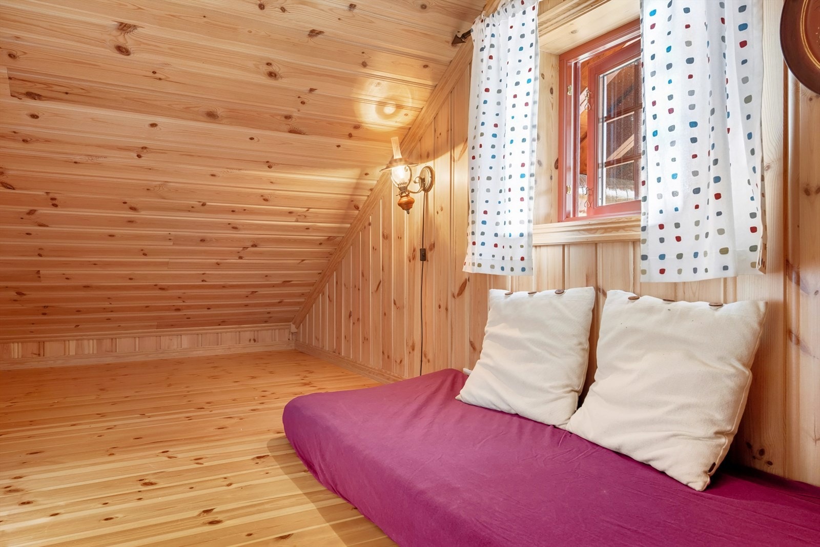 Hemsrom på hemsen. Galleribilde