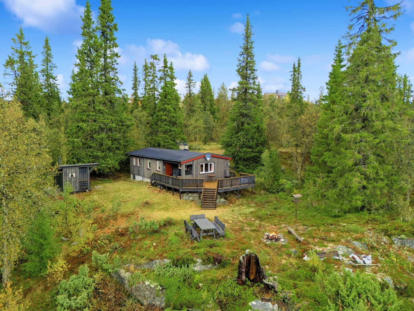 DNB Eiendom v/Torleif Løvfald Gaard presenterer Midthøgde 64! Galleribilde