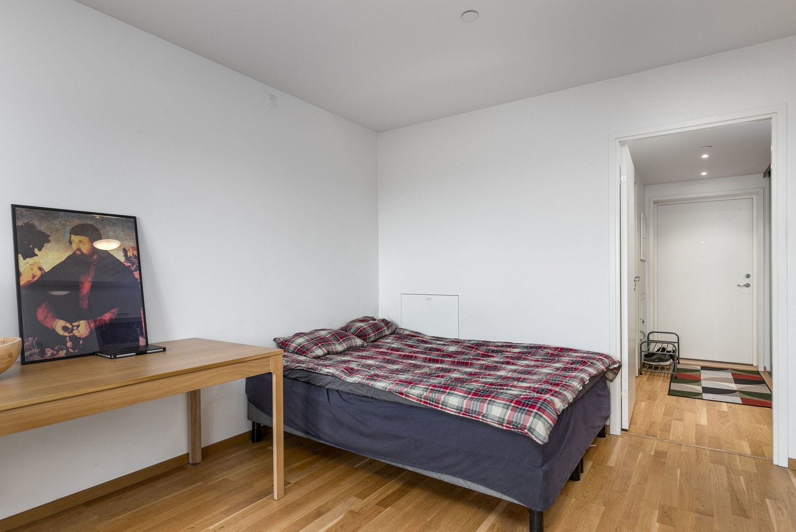 Stuen har en smart og arealeffektiv løsning - en perfekt leilighet til førstegangskjøp! Galleribilde