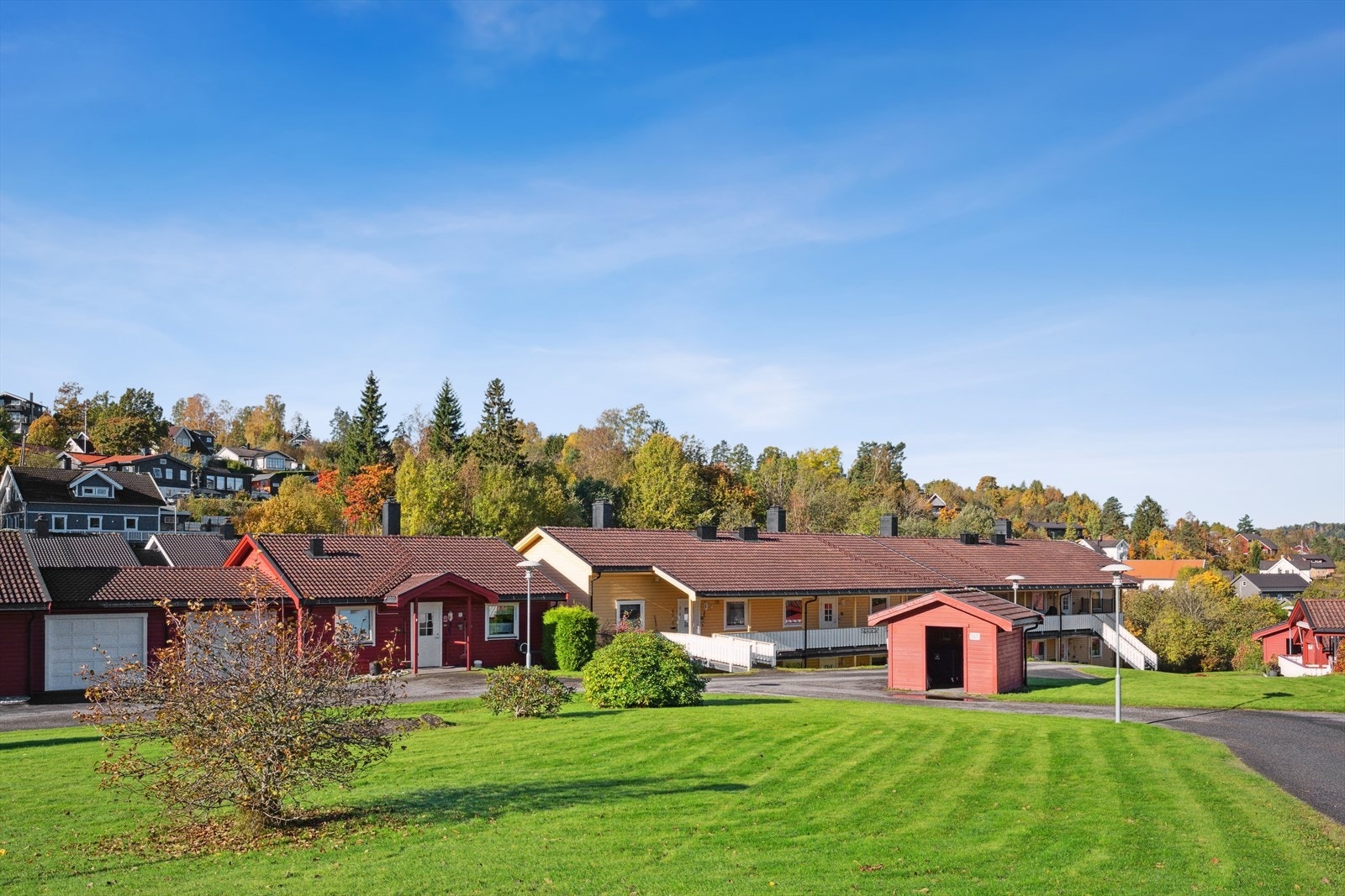 Pent opparbeidet felles tomt. Galleribilde