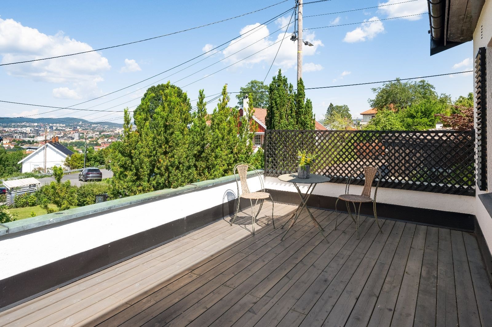 Velkommen til Ekebergveien 57 - Terrassen er på ca. 35 kvm og har flott utsikt over byen! Galleribilde